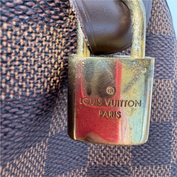 Louis Vuitton Damier Ebene Speedy 30 - Picture 6 of 14